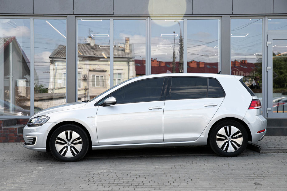 Продам Volkswagen e-Golf VII покоління (FL)/Typ 5G 2019 года в Черновцах