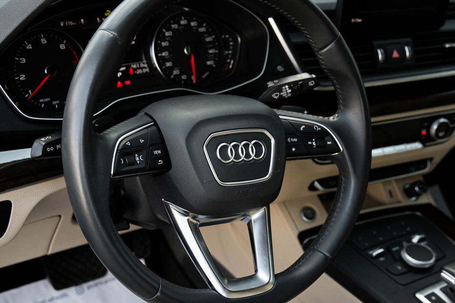 Продам Audi Q5 2019 года в Черновцах