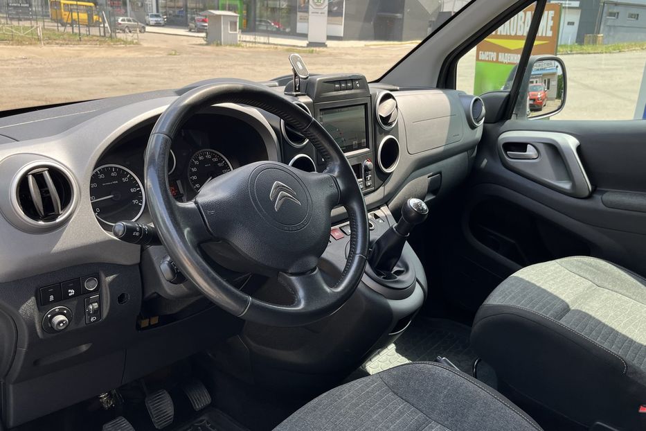 Продам Citroen Berlingo пасс. Multyspace TDI 2016 года в Николаеве