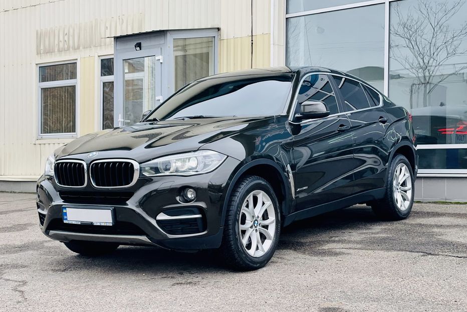 Продам BMW X6 xDrive 35i 2015 года в Одессе