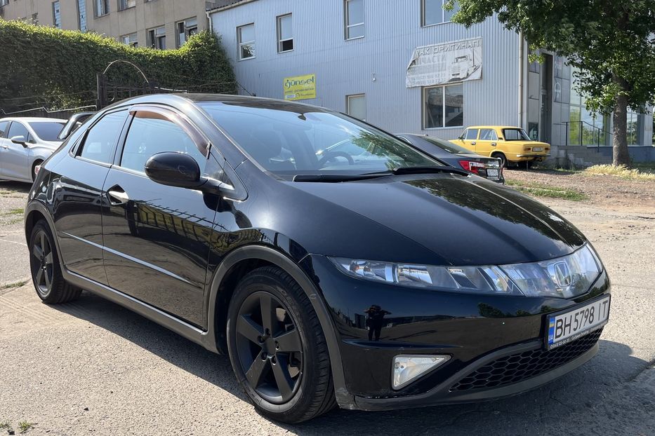 Продам Honda Civic 5D 2008 года в Николаеве