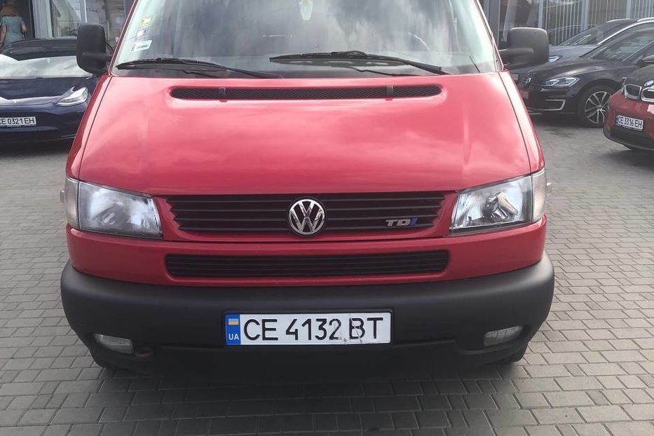 Продам Volkswagen Caravella 2002 года в Черновцах