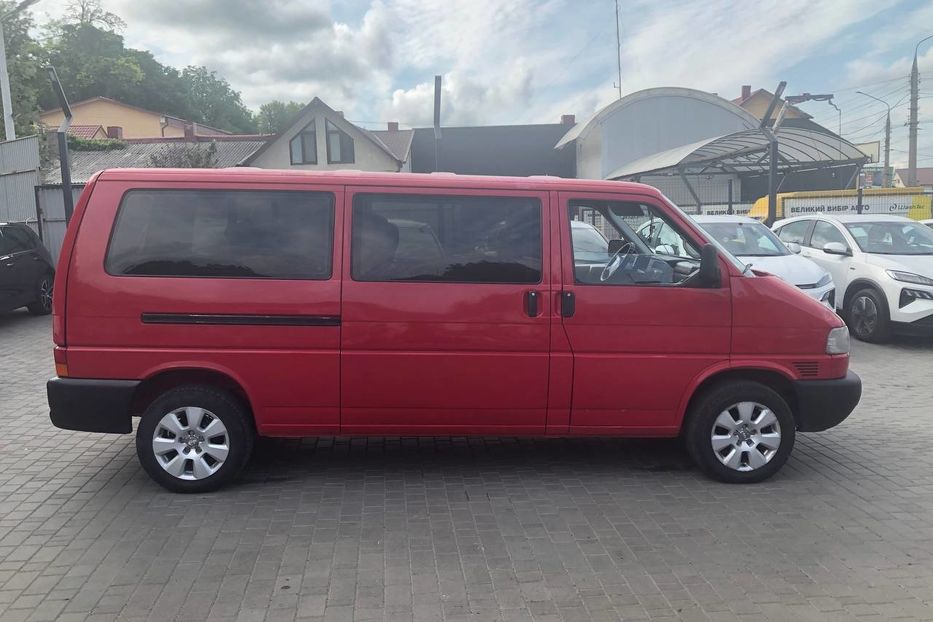 Продам Volkswagen Caravella 2002 года в Черновцах