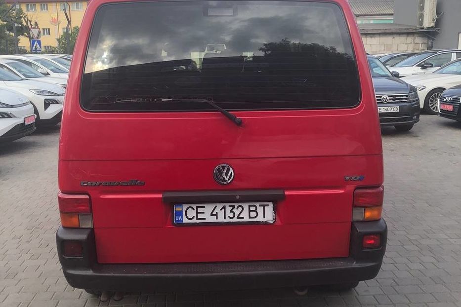 Продам Volkswagen Caravella 2002 года в Черновцах