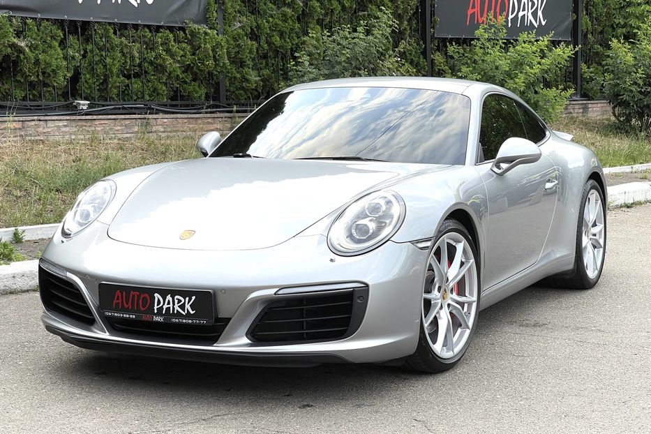 Продам Porsche 911 Carrera S 2017 года в Киеве