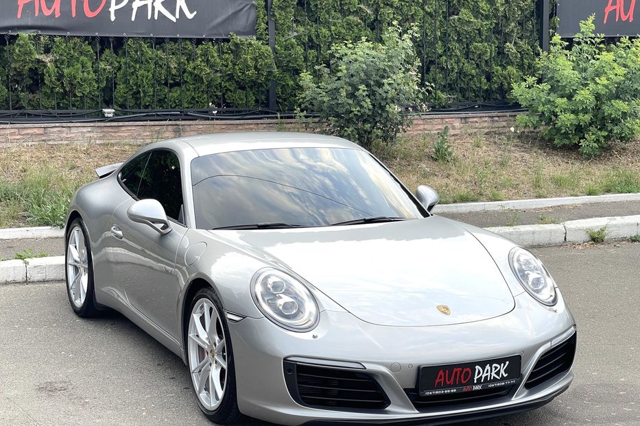 Продам Porsche 911 Carrera S 2017 года в Киеве