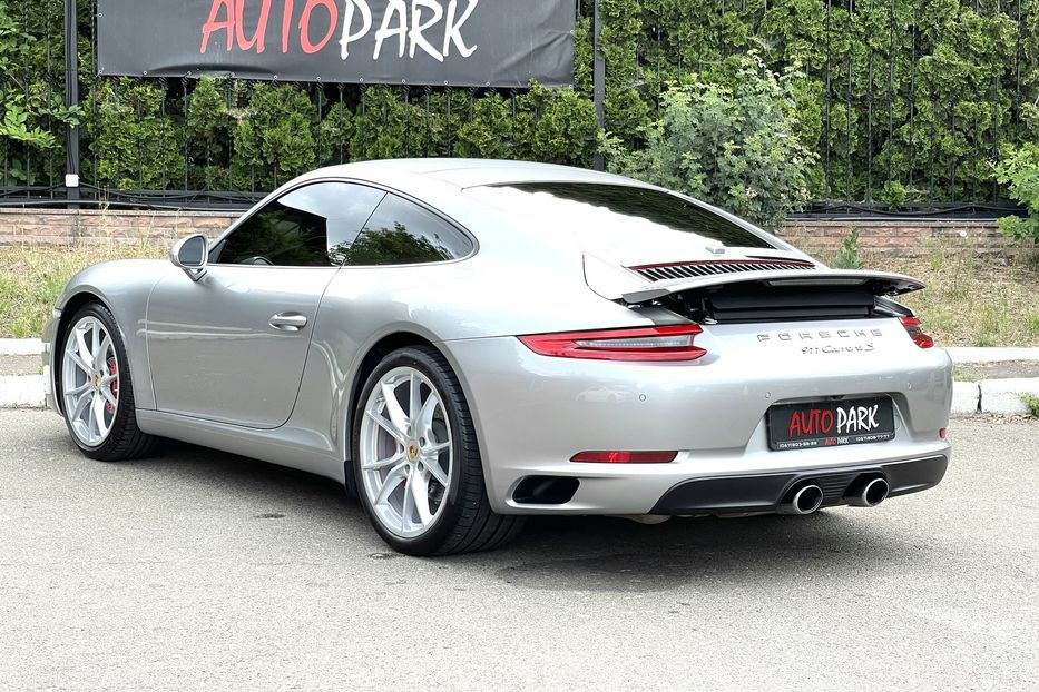 Продам Porsche 911 Carrera S 2017 года в Киеве