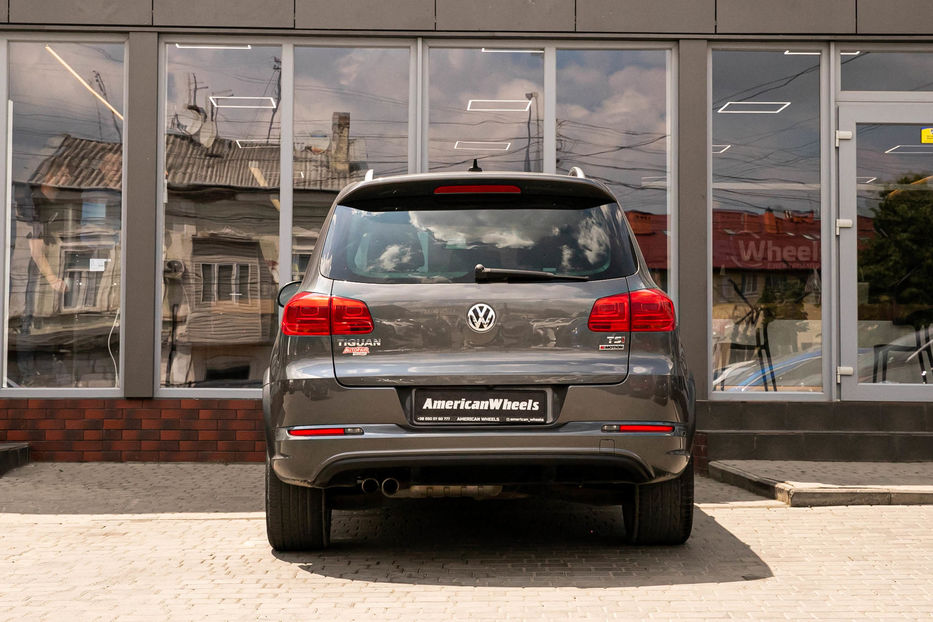 Продам Volkswagen Tiguan R-line 2015 года в Черновцах