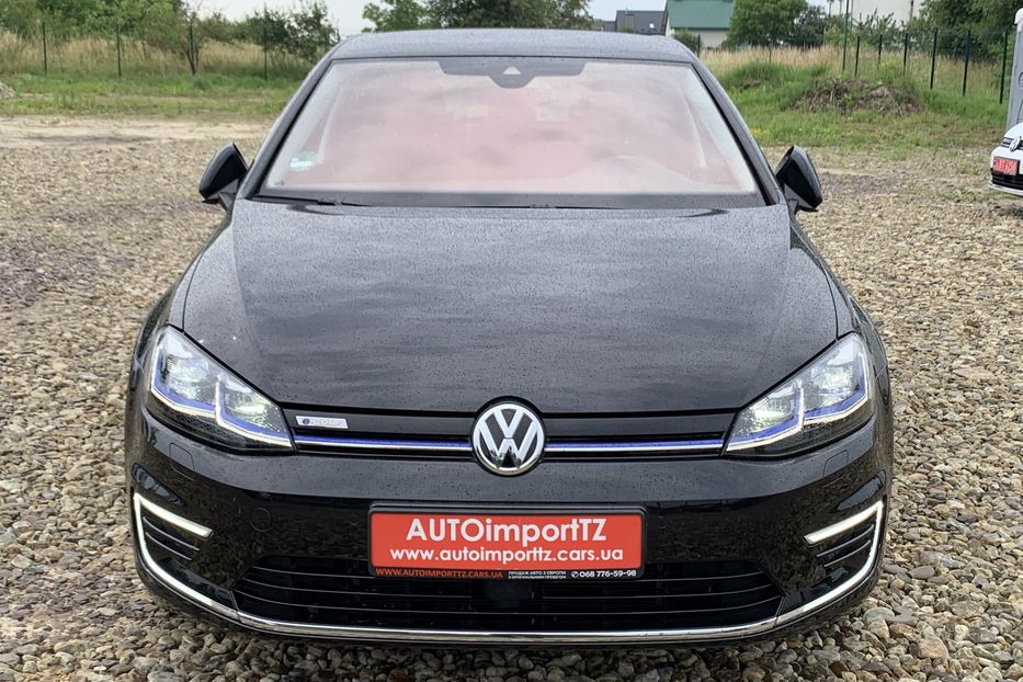 Продам Volkswagen e-Golf 35.8 kWh 136 к.с. 2020 года в Львове