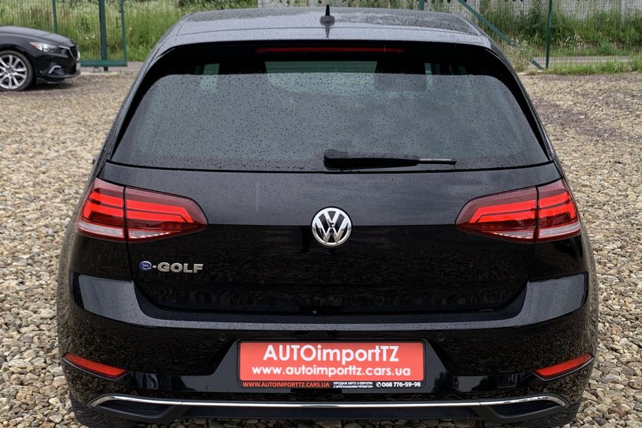 Продам Volkswagen e-Golf 35.8 kWh 136 к.с. 2020 года в Львове