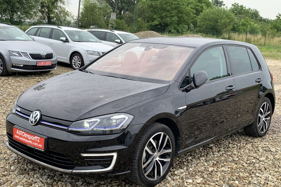 Продам Volkswagen e-Golf 35.8 kWh 136 к.с. 2020 года в Львове