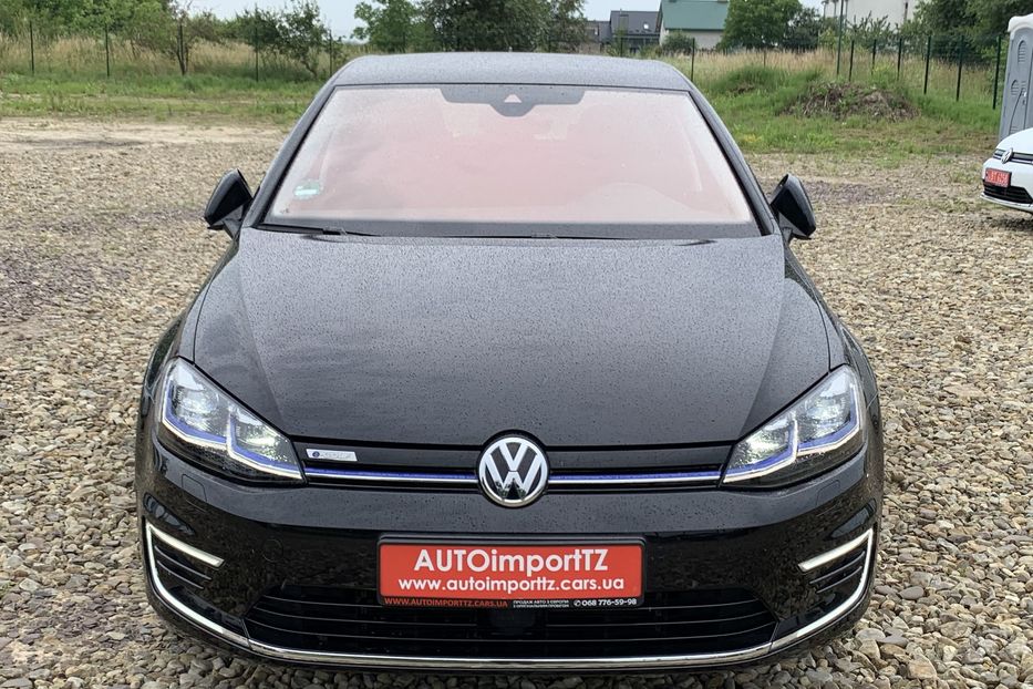 Продам Volkswagen e-Golf 35.8 kWh 136 к.с. 2020 года в Львове