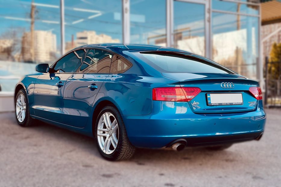 Продам Audi A5 Sportback Сoupe Quattro 2010 года в Одессе