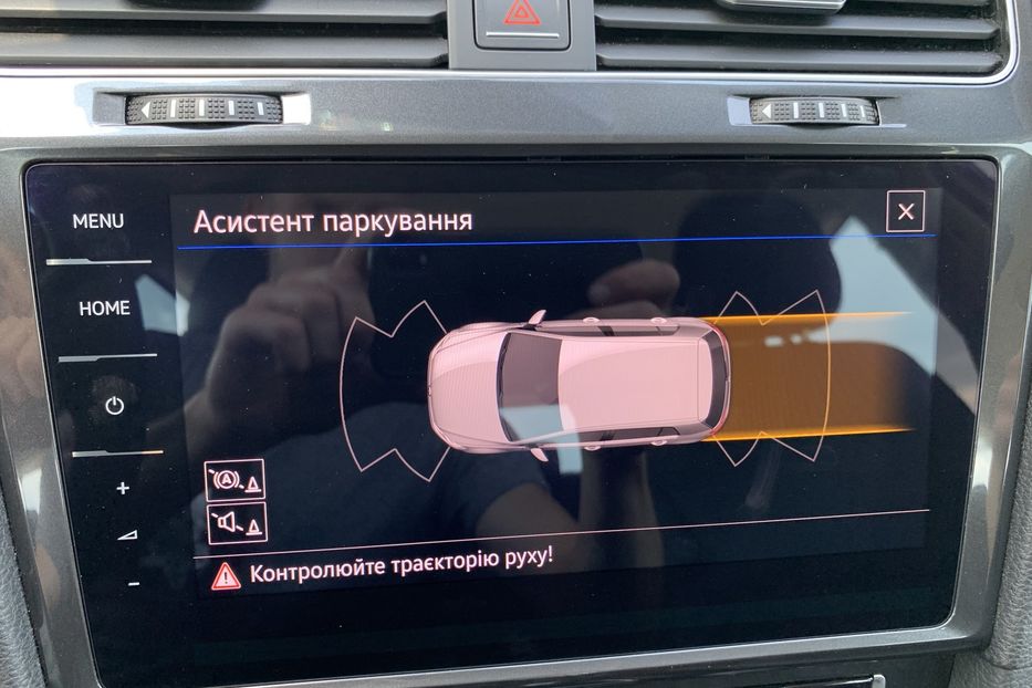 Продам Volkswagen e-Golf 35.8 kWh 100 кВт/136 к.с. 2018 года в Львове