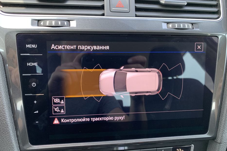 Продам Volkswagen e-Golf 35.8 kWh 100 кВт/136 к.с. 2018 года в Львове