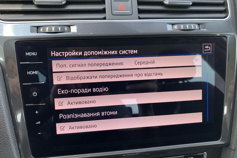 Продам Volkswagen e-Golf 35.8 kWh 100 кВт/136 к.с. 2018 года в Львове