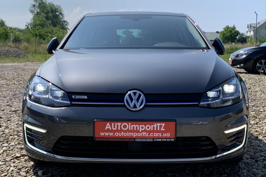 Продам Volkswagen e-Golf 35.8 kWh 100 кВт/136 к.с. 2020 года в Львове