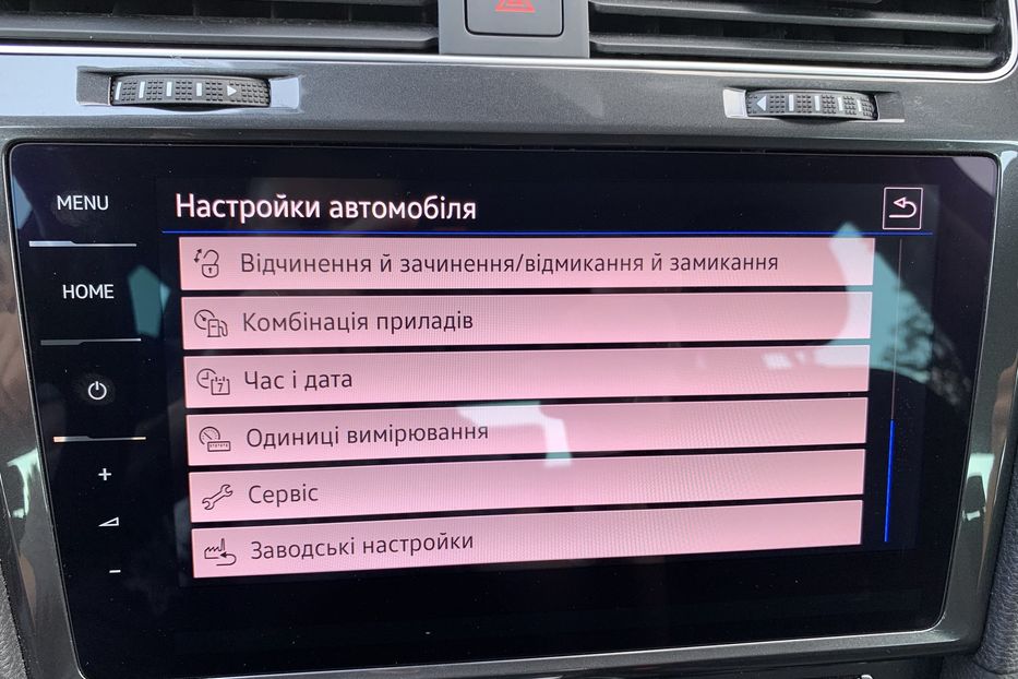 Продам Volkswagen e-Golf 35.8 kWh 100 кВт/136 к.с. 2020 года в Львове