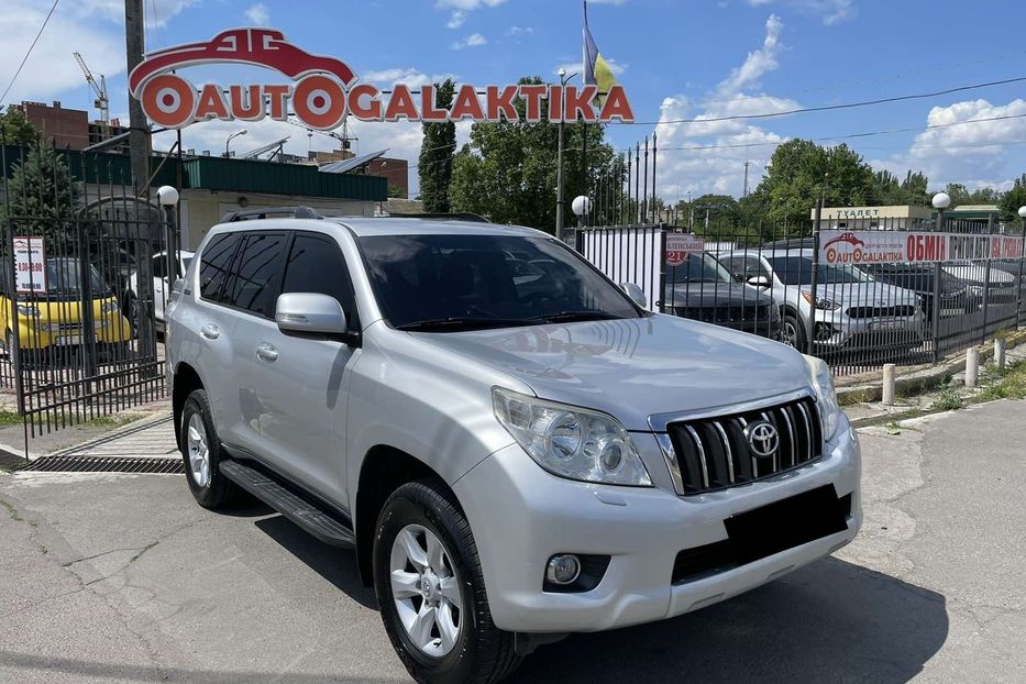 Продам Toyota Land Cruiser Prado 150 2011 года в Николаеве