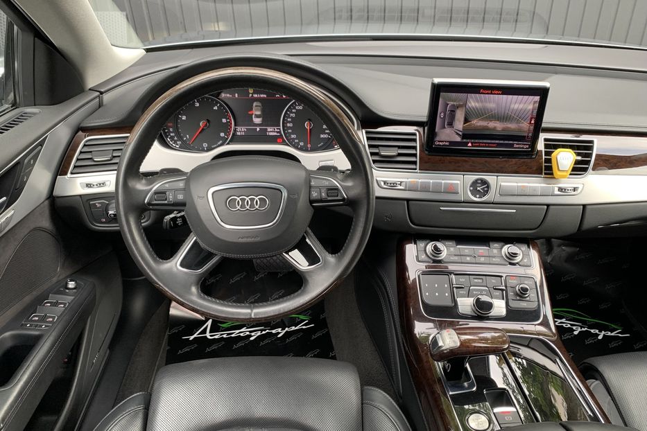 Продам Audi A8 4.2 TDI Quattro 2012 года в Киеве