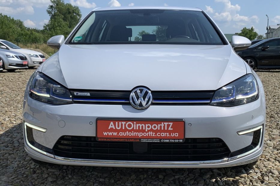 Продам Volkswagen e-Golf 35.8 kWh 100 кВт/136 к.с. 2019 года в Львове