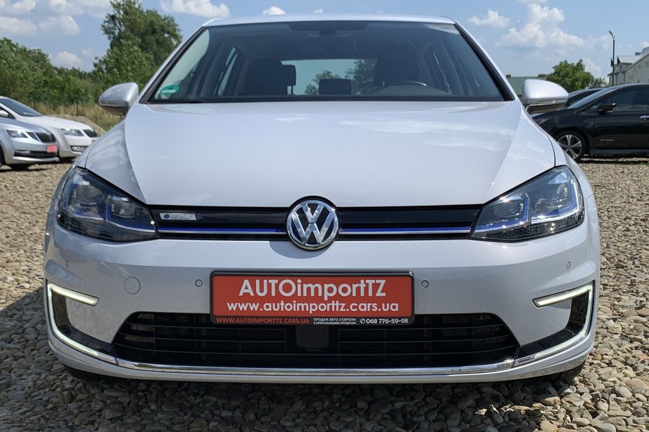 Продам Volkswagen e-Golf 35.8 kWh 100 кВт/136 к.с. 2019 года в Львове