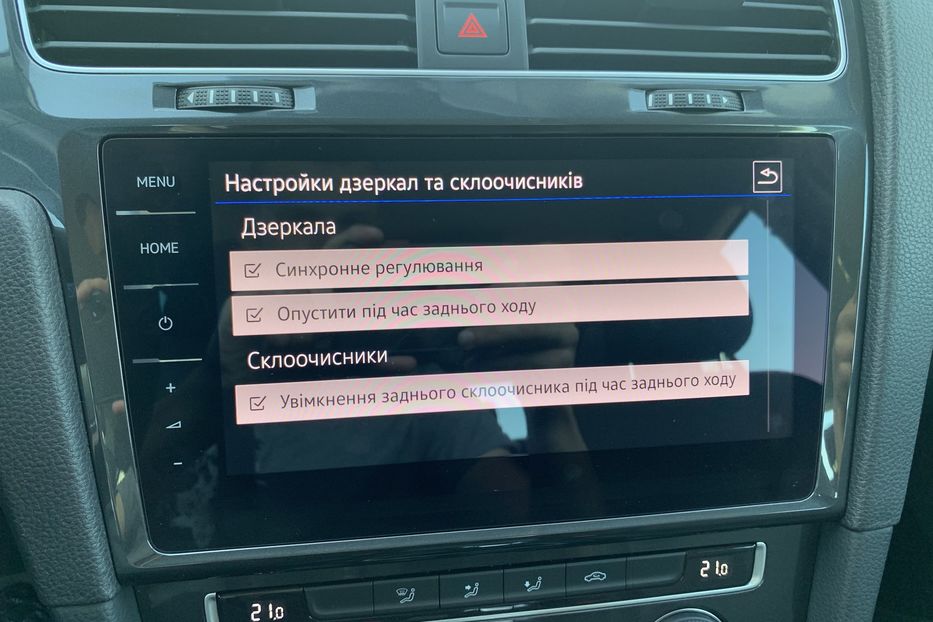 Продам Volkswagen e-Golf 35.8 kWh 100 кВт/136 к.с. 2019 года в Львове