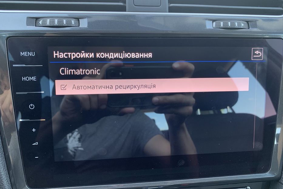 Продам Volkswagen e-Golf 35.8 kWh 100 кВт/136 к.с. 2019 года в Львове