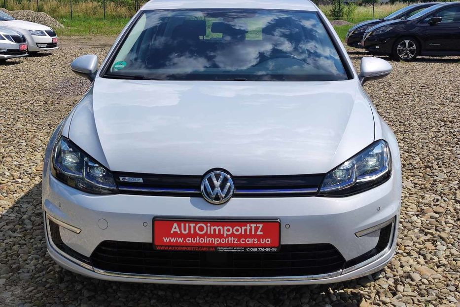 Продам Volkswagen e-Golf 35.8 kWh 100 кВт/136 к.с. 2019 года в Львове