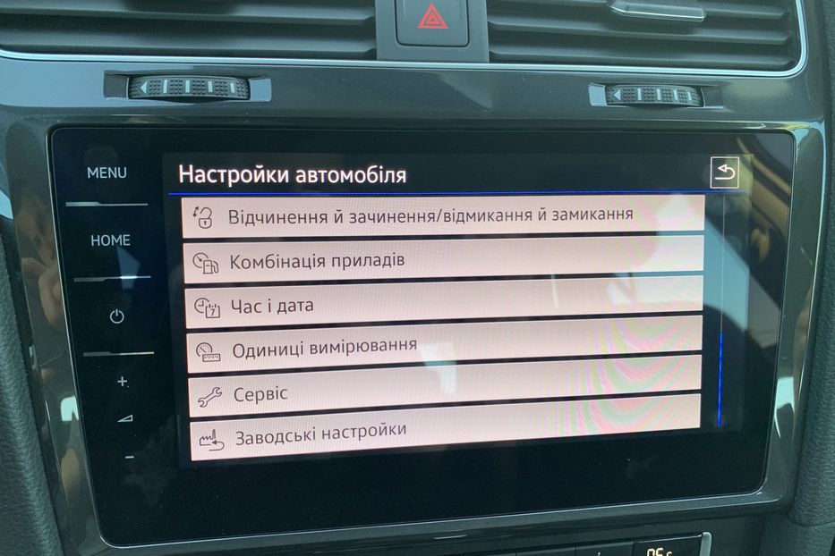 Продам Volkswagen e-Golf 35.8 kWh 100 кВт/136 к.с. 2020 года в Львове