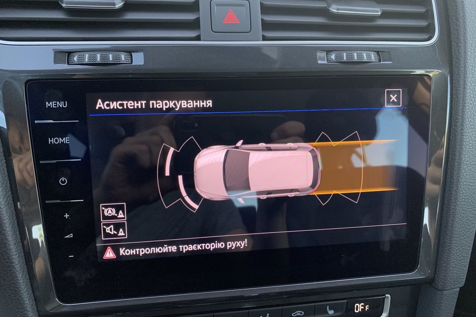 Продам Volkswagen e-Golf 35.8 kWh 100 кВт/136 к.с. 2020 года в Львове