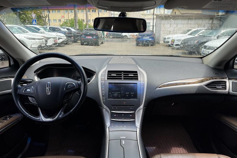 Продам Lincoln MKZ 2015 2.0L White 2014 года в Черновцах