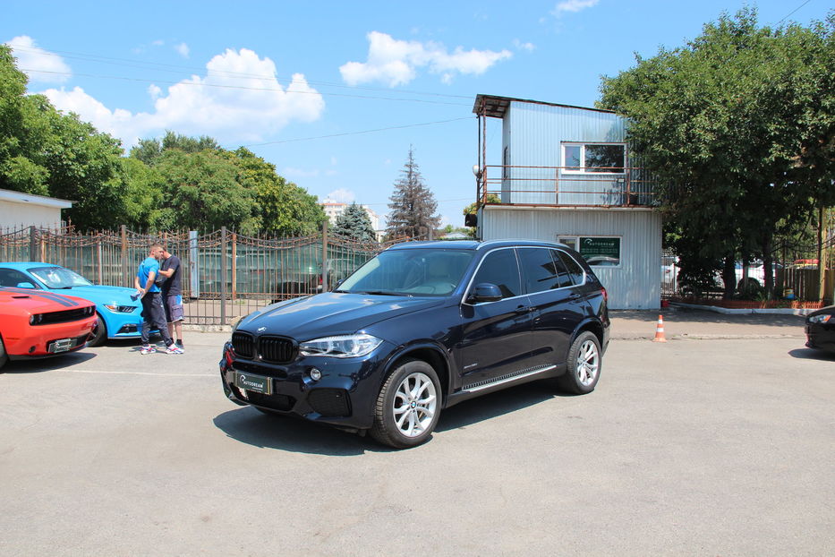 Продам BMW X5 2015 года в Одессе