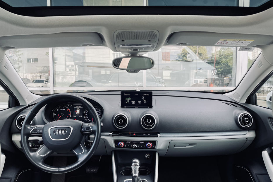 Продам Audi A3 Ambient sportback 2015 года в Одессе