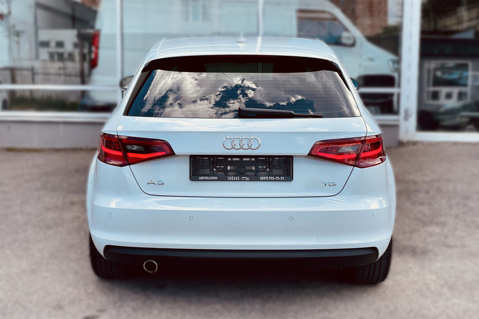 Продам Audi A3 Ambient sportback 2015 года в Одессе