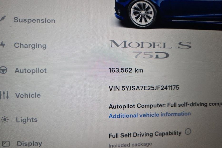 Продам Tesla Model S  75 kWh AWD 2018 года в Львове