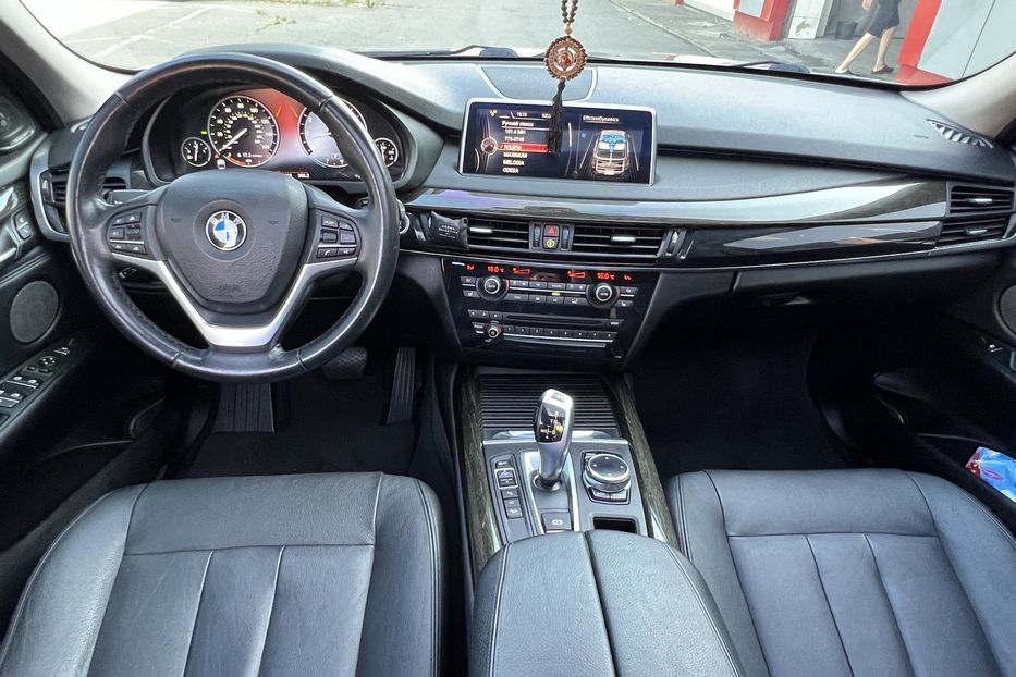 Продам BMW X5 МPacket 2014 года в Одессе