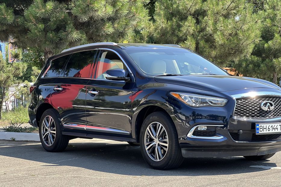 Продам Infiniti QX60 360 bose 2017 года в Одессе