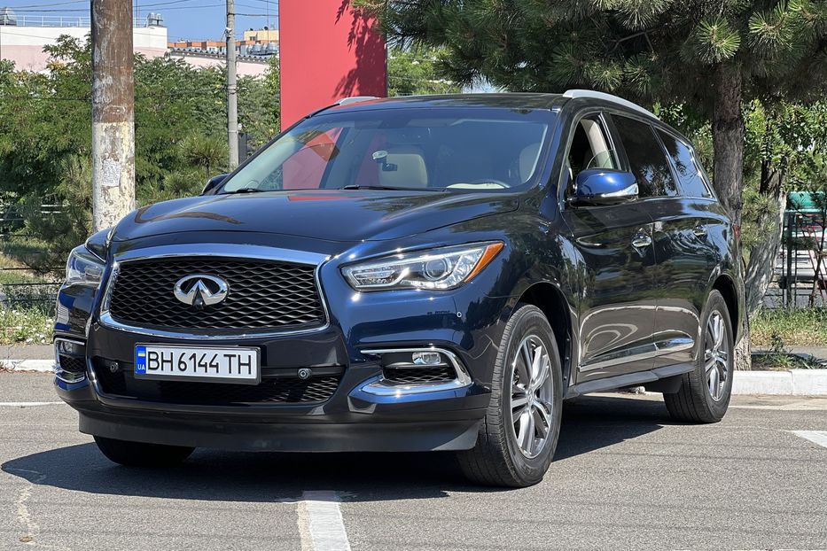 Продам Infiniti QX60 360 bose 2017 года в Одессе