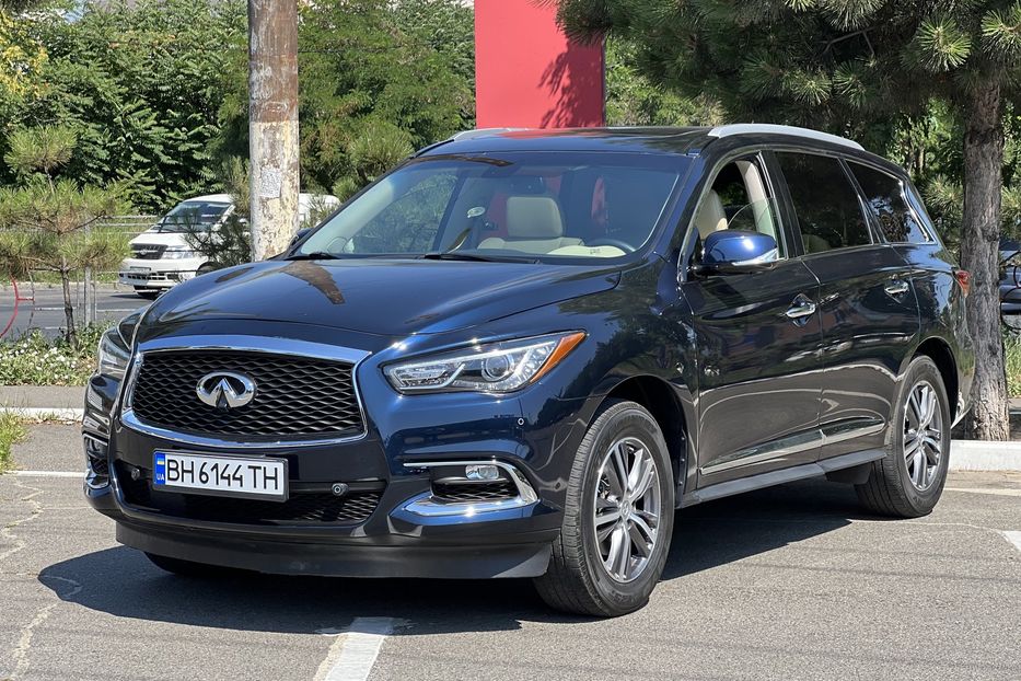 Продам Infiniti QX60 360 bose 2017 года в Одессе