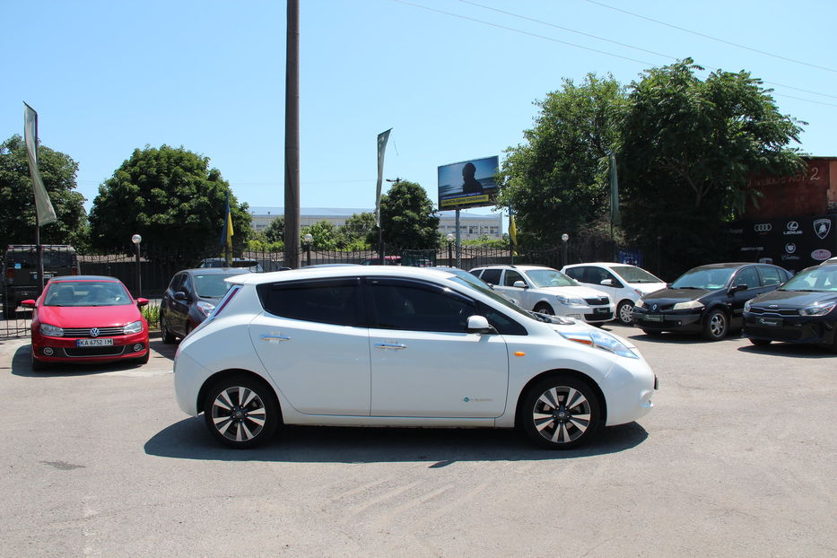 Продам Nissan Leaf 2016 года в Одессе