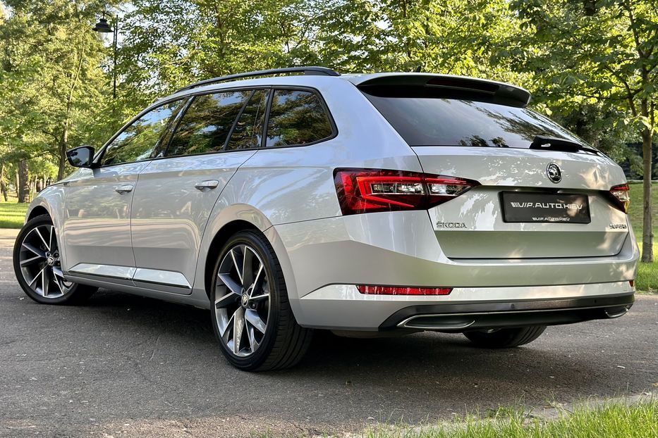 Продам Skoda Superb Sport Line 2018 года в Киеве