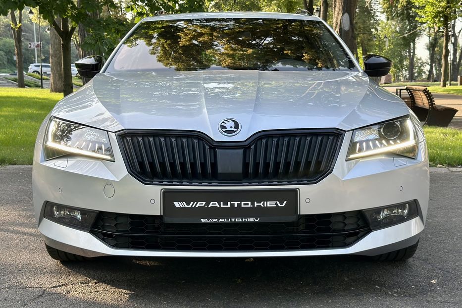 Продам Skoda Superb Sport Line 2018 года в Киеве