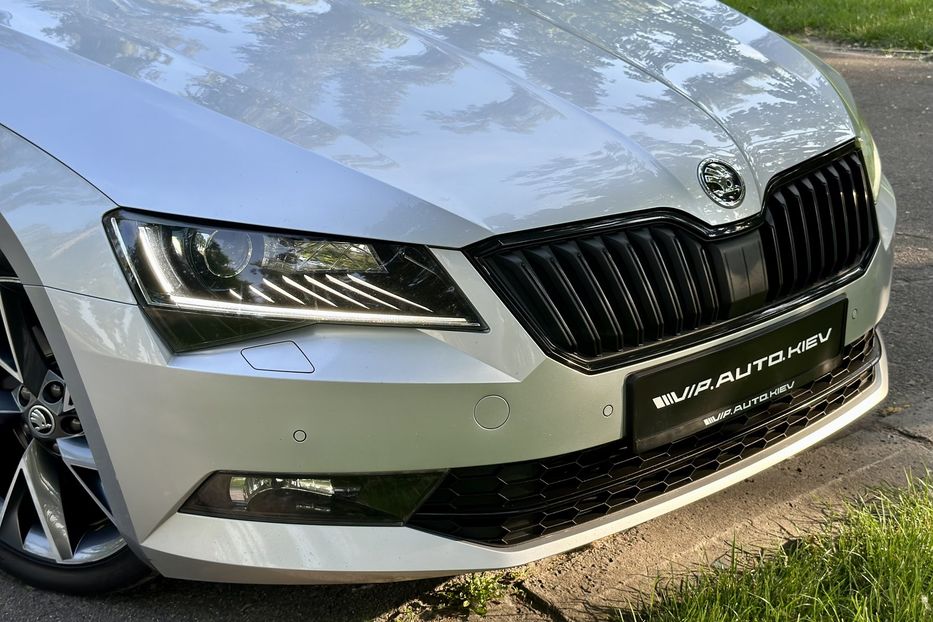 Продам Skoda Superb Sport Line 2018 года в Киеве