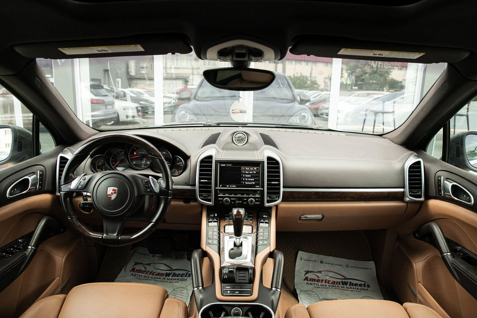 Продам Porsche Cayenne Diesel 2013 года в Черновцах