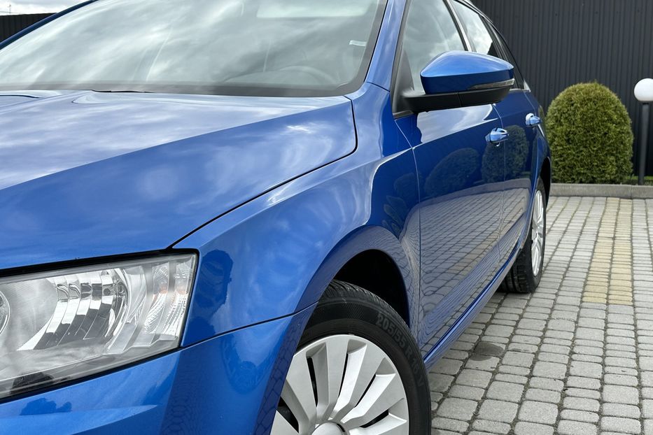 Продам Skoda Octavia A7 Автомат VRS 2016 года в Львове