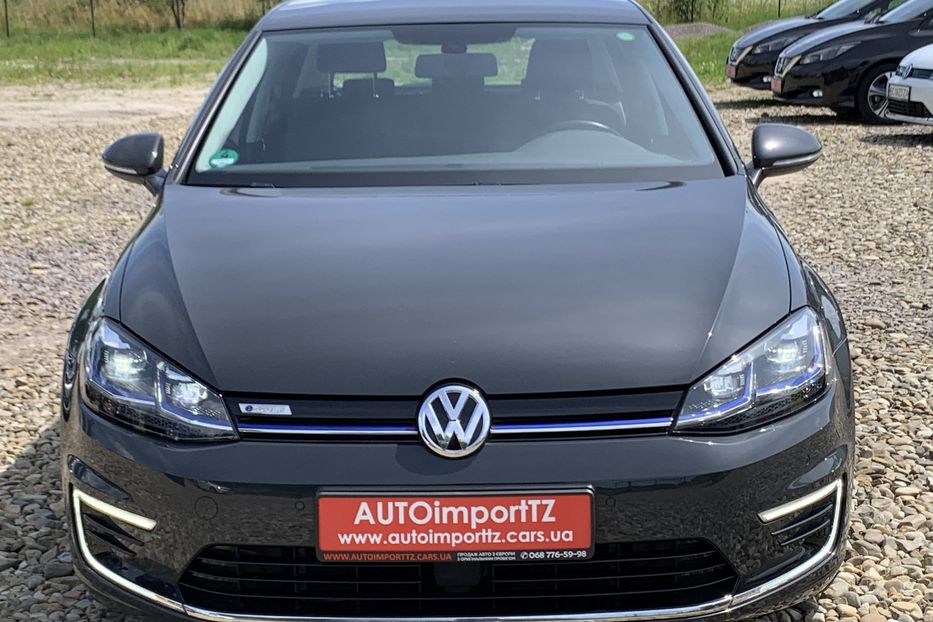 Продам Volkswagen e-Golf 35.8 kWh  2020 года в Львове