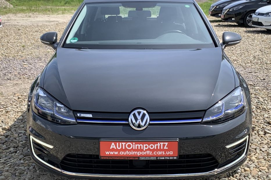 Продам Volkswagen e-Golf 35.8 kWh  2020 года в Львове