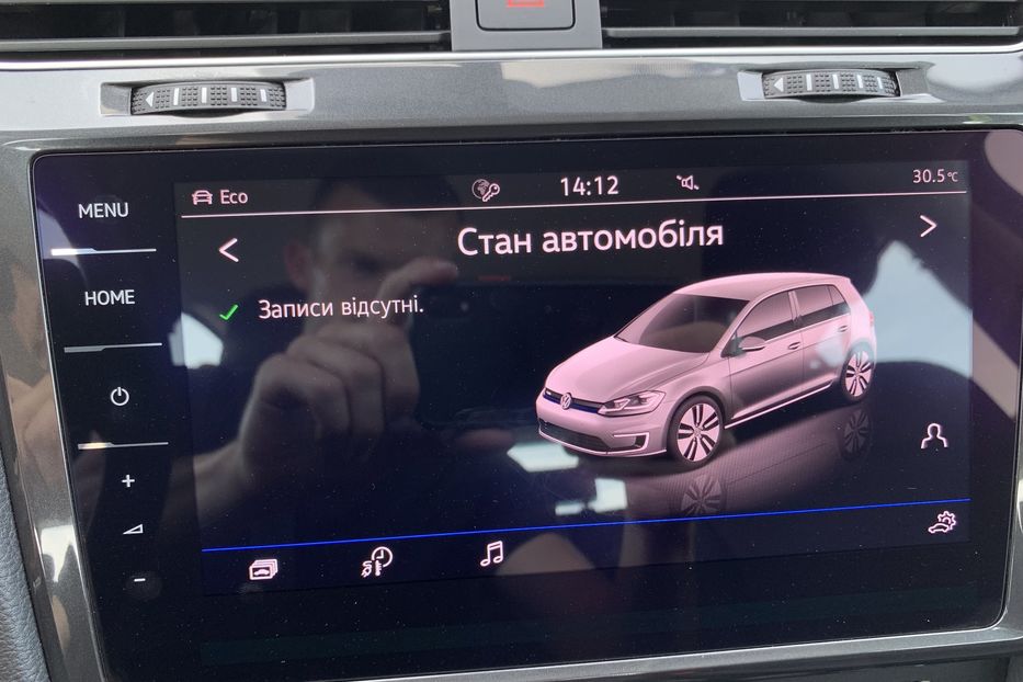 Продам Volkswagen e-Golf 35.8 kWh  2020 года в Львове