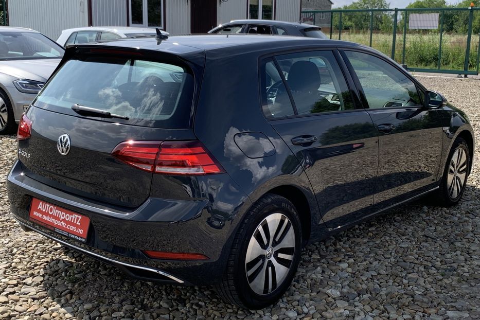 Продам Volkswagen e-Golf 35.8 kWh 100 кВт/136 к.с. 2020 года в Львове